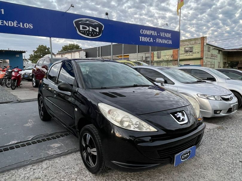 Peugeot 207 XR 1.4 Flex 8V 5p
