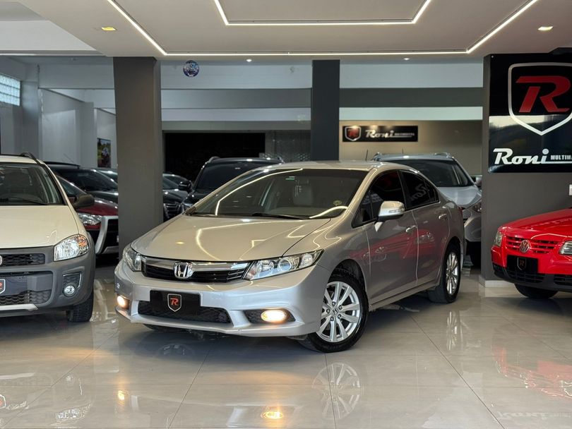Honda Civic Sedan LXR 2.0 Flexone 16V Aut. 4p