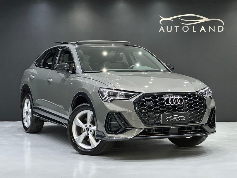 Audi Q3 SPB Perf. Black 2.0 TFSI Tipt. Quat.