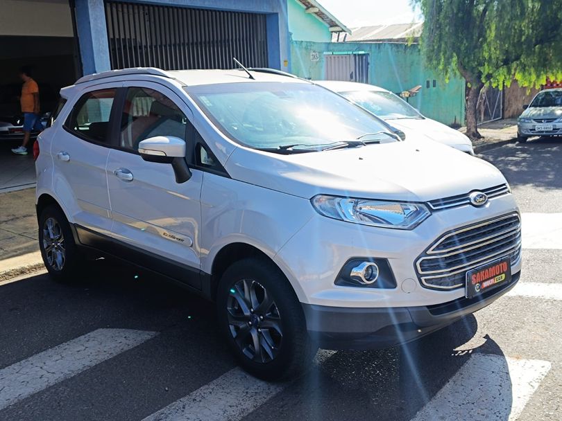 Ford EcoSport TITANIUM 2.0 16V Flex 5p