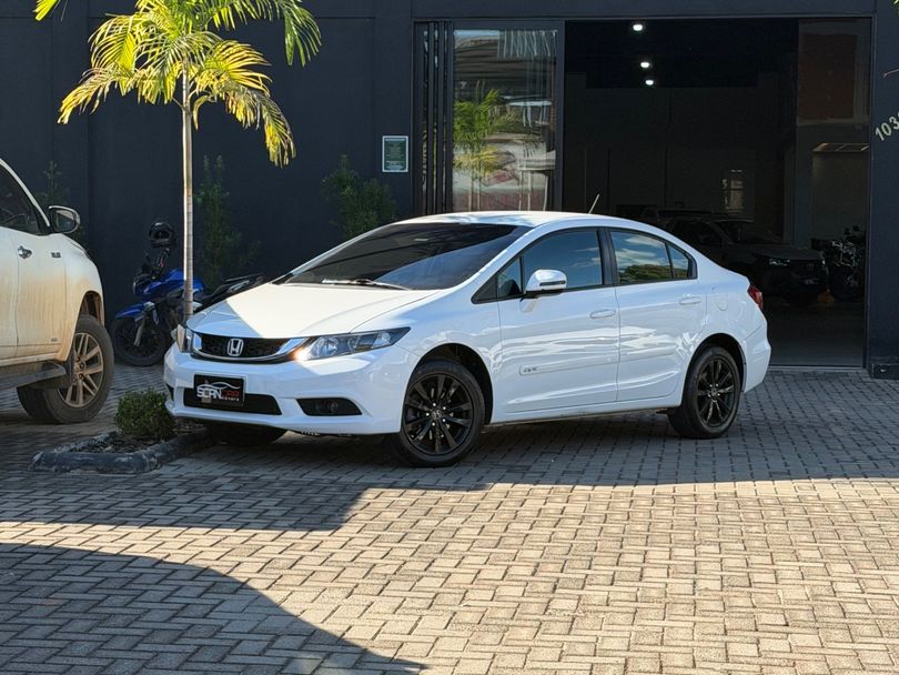 Honda Civic Sedan LXR 2.0 Flexone 16V Aut. 4p