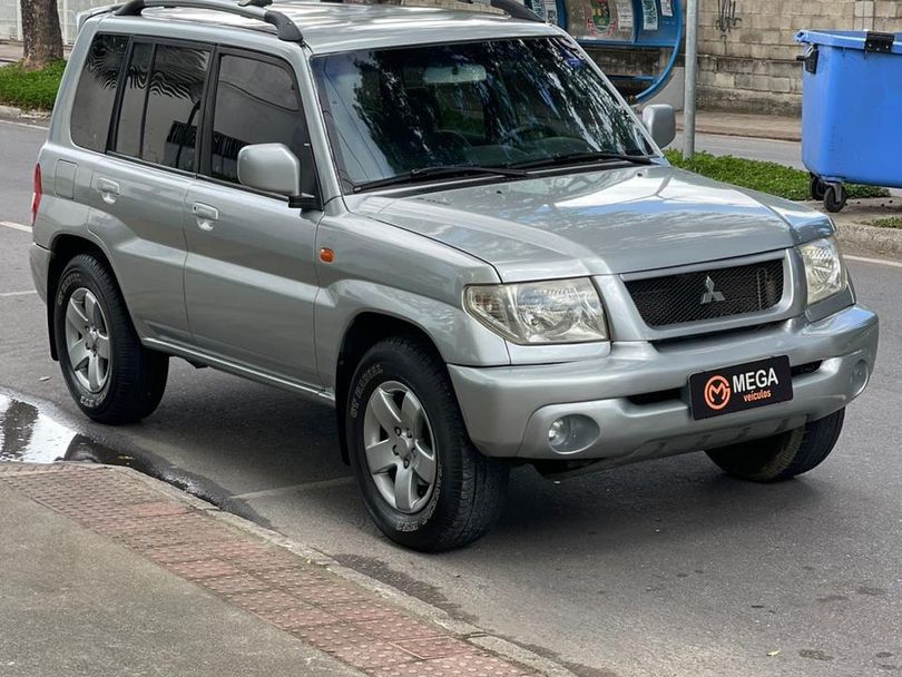 Mitsubishi Pajero TR4 2.0/ 2.0 Flex 16V 4x4 Aut.