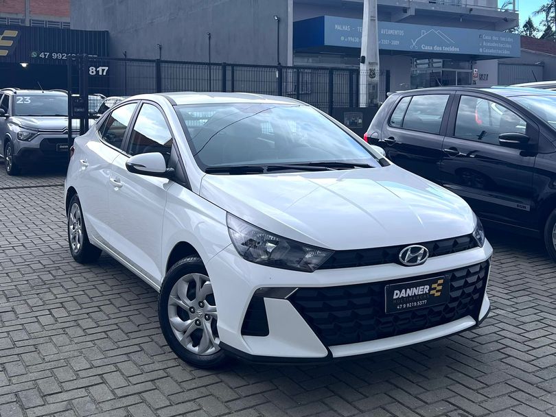Hyundai HB20S Comfort Plus 1.0 Flex 12V Mec.