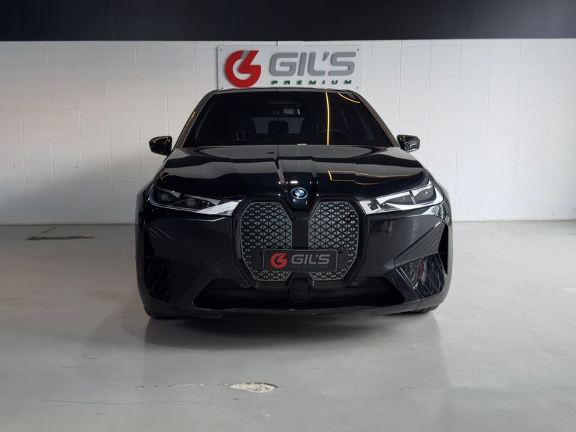 BMW iX XDrive 50 Sport Aut. (Elétrico)