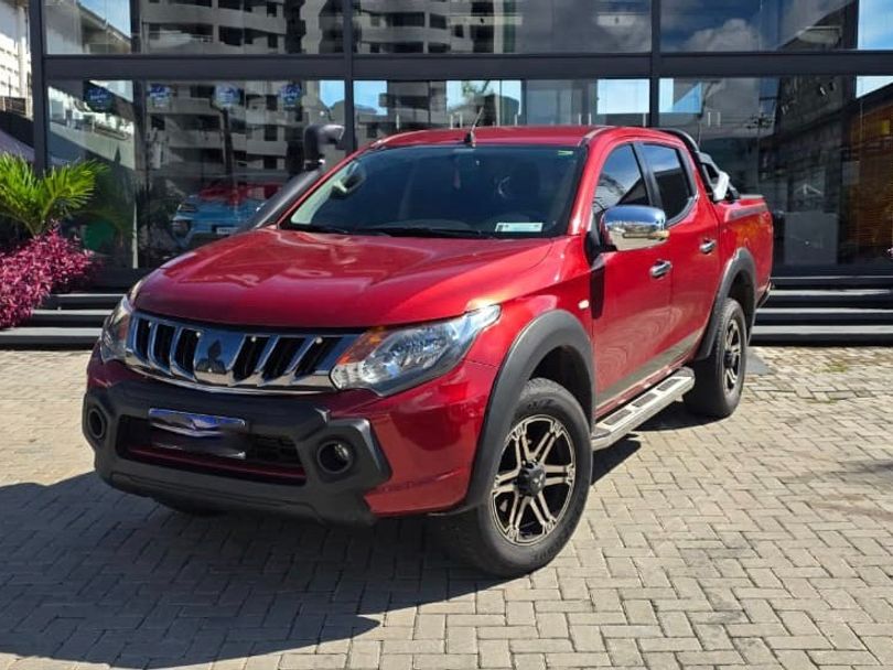Mitsubishi L200 Triton Sport GLS 2.4 CD Diesel Aut.