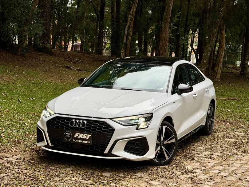 Audi A3 Sportb. Perf. Black 2.0 S-tron.(Híb.)