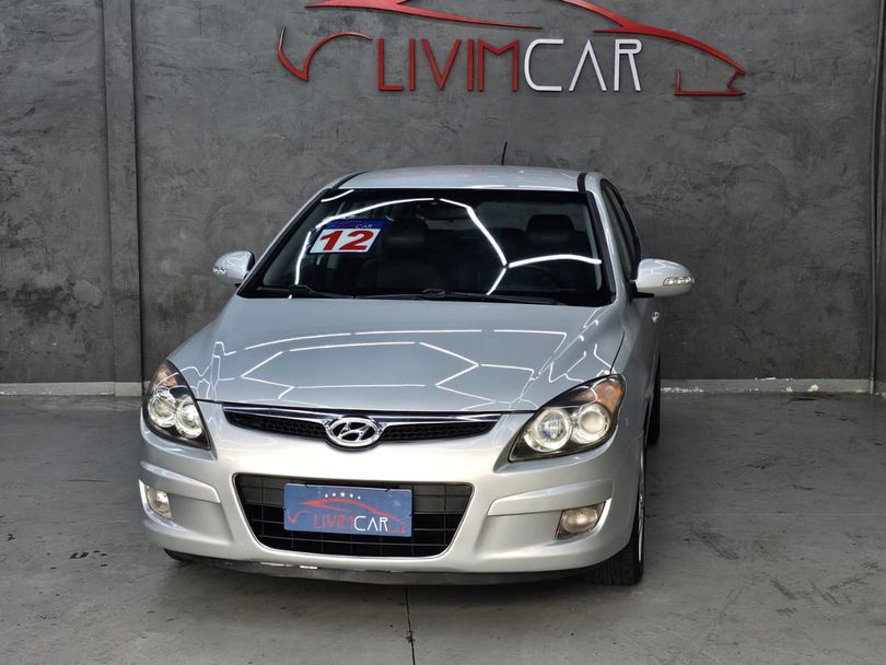 Hyundai i30 2.0 16V 145cv 5p Aut.
