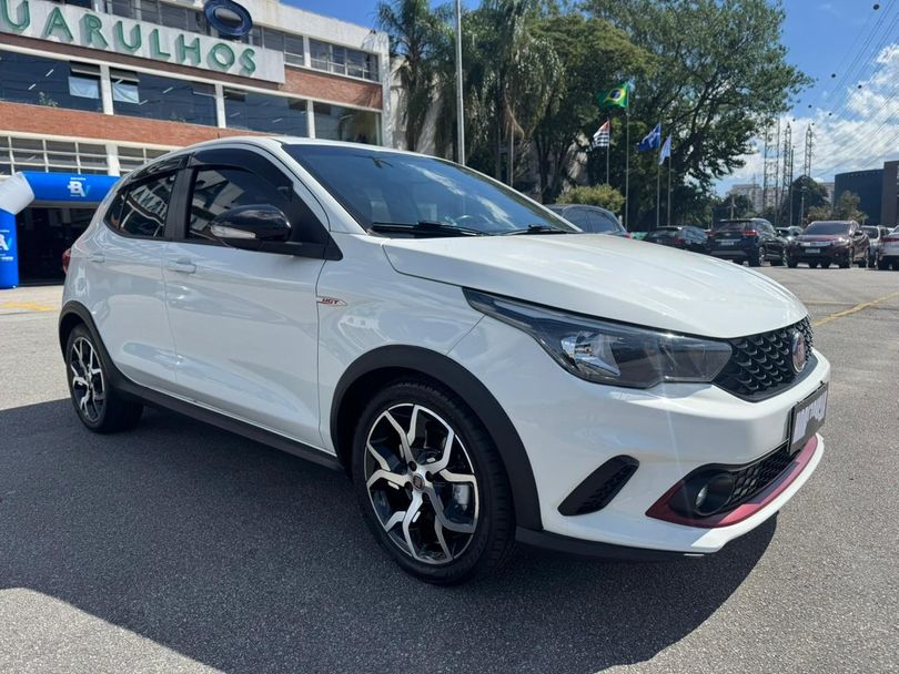 Fiat ARGO HGT 1.8 16V Flex Mec.