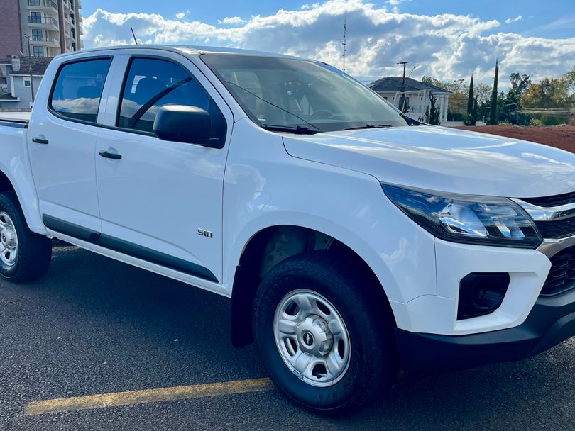 Chevrolet S10 Pick-Up LS 2.8 TDI 4x4 CD Dies. Mec.