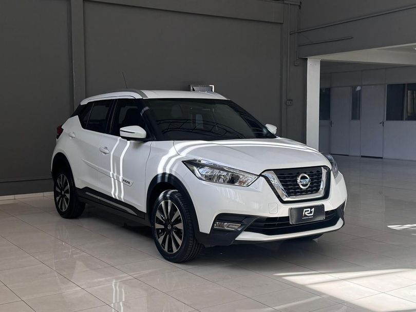 Nissan KICKS SL 1.6 16V FlexStar 5p Aut.
