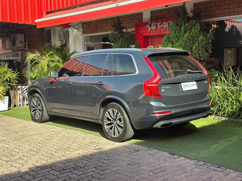 Volvo XC 90 T-6 MOMENTUM 2.0 320cv 5P