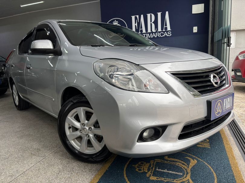 Nissan VERSA SL 1.6 16V Flex Fuel 4p Mec.