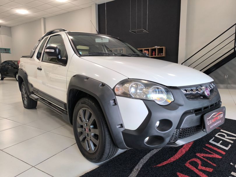 Fiat Strada Adv.1.8 16V Dualogic Flex CE