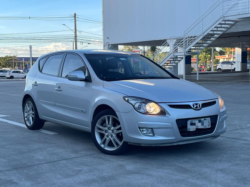 Hyundai i30 2.0 16V 145cv 5p Aut.