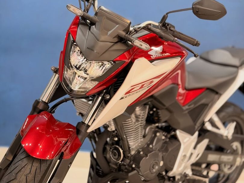 HONDA CB 300F Twister Flex