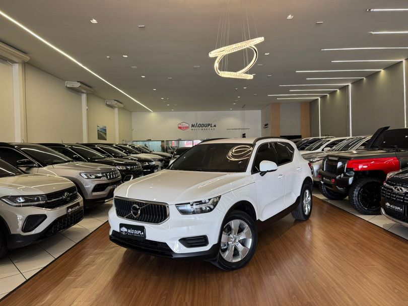 Volvo XC 40 T-4 2.0 190cv FWD
