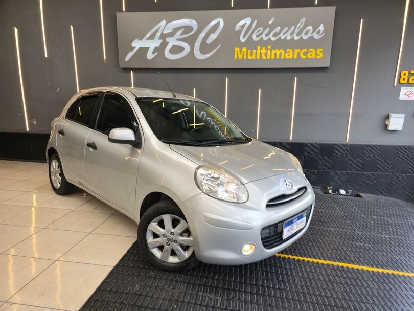 Nissan MARCH SV 1.6 16V Flex Fuel