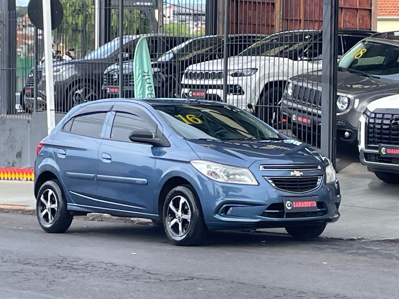 Chevrolet ONIX HATCH LT 1.0 8V FlexPower 5p Mec.