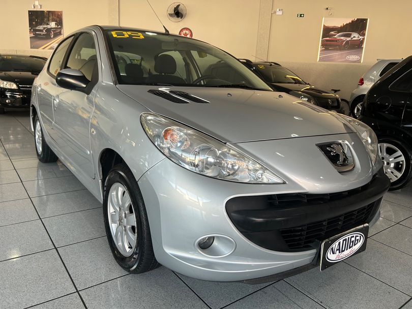 Peugeot 207 XR Sport 1.4 Flex 8V 5p