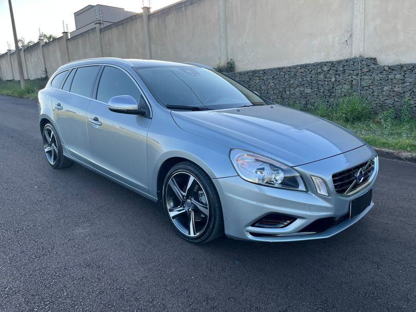 Volvo V60 T-5 R-DESIGN 2.0 5p
