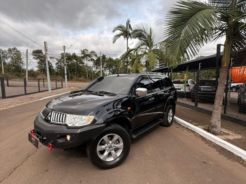 Mitsubishi Pajero DAKAR/HPE 3.5 4x4 Flex 5p Aut.