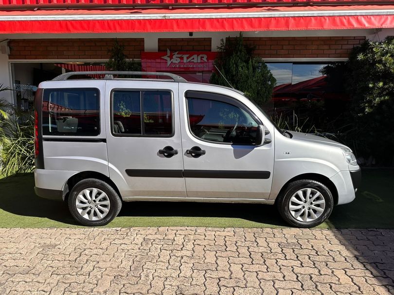 Fiat Doblo ESSENCE 1.8 Flex 16V 5p