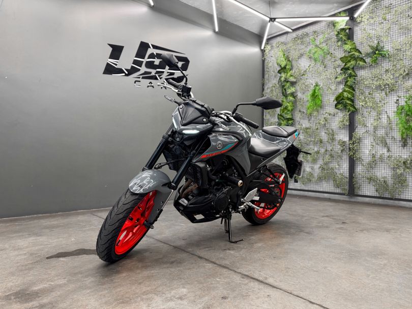 YAMAHA MT-03 321/ABS