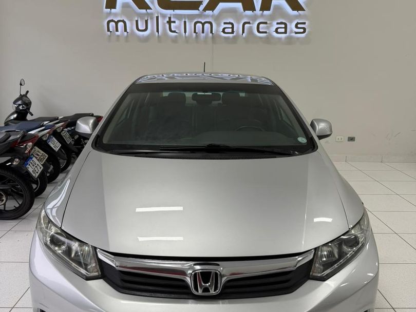 Honda Civic Sedan LXS 1.8/1.8 Flex 16V Mec. 4p