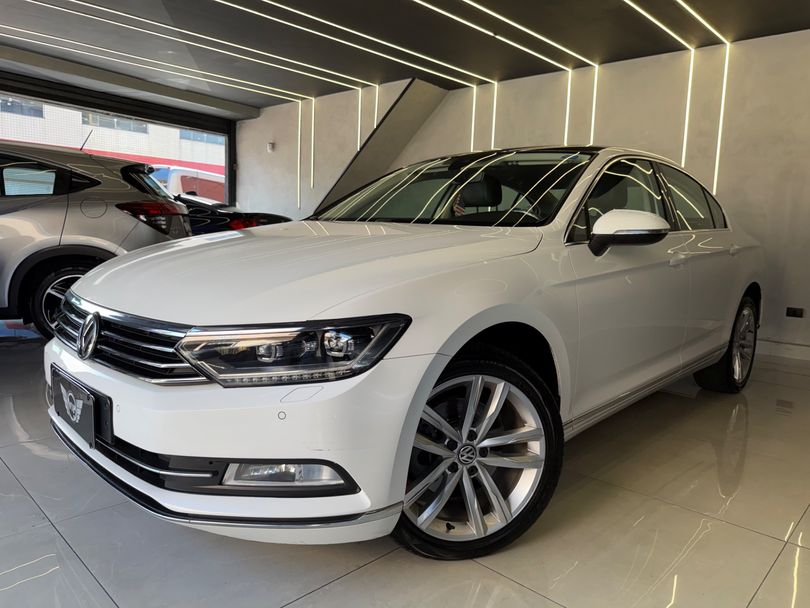 VolksWagen Passat Highline 2.0 TSI 220cv Tip.