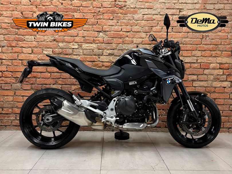 BMW F 900 R Sport Plus