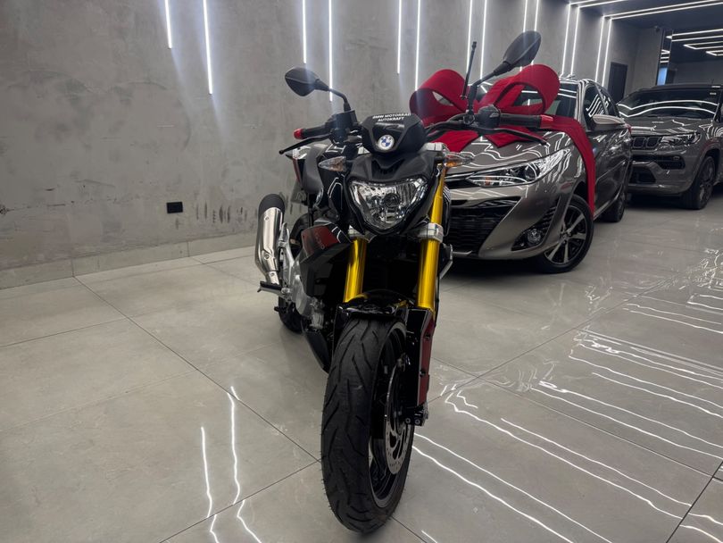 BMW G 310 R