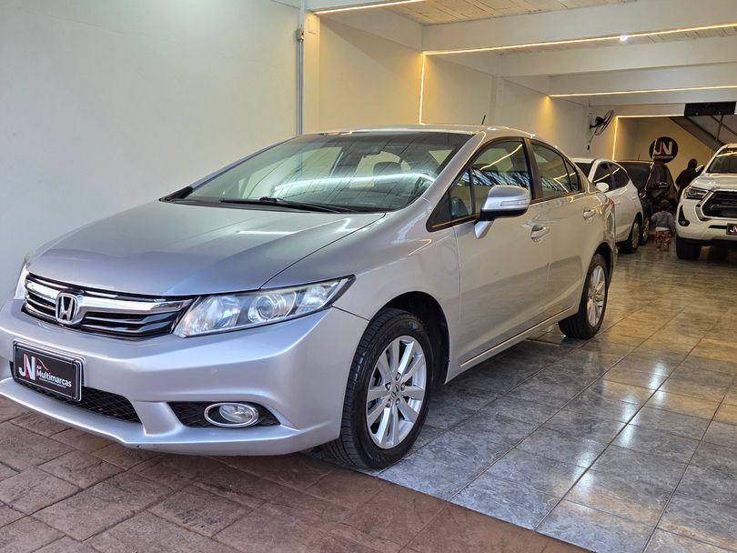 Honda Civic Sedan LXR 2.0 Flexone 16V Aut. 4p