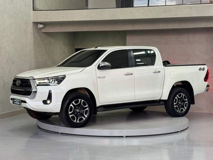 Toyota Hilux CD SRX 4x4 2.8 TDI 16V Diesel Aut.