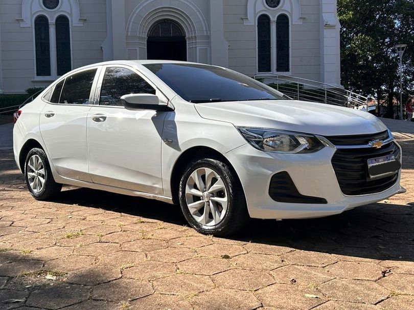 Chevrolet ONIX SEDAN Plus LT 1.0 12V TB Flex Mec.