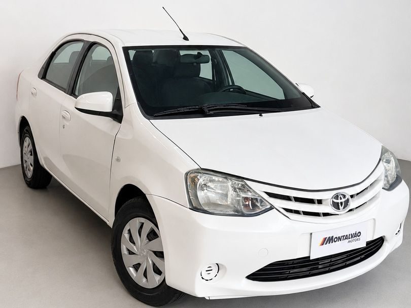 Toyota ETIOS X Sedan 1.5 Flex 16V 4p Mec.