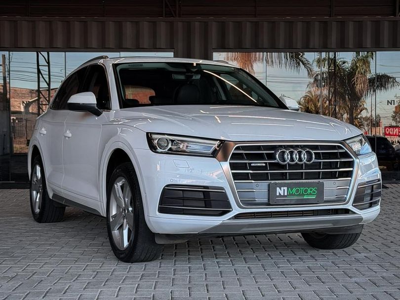 Audi Q5 Ambiente 2.0 TFSI Quattro S tronic