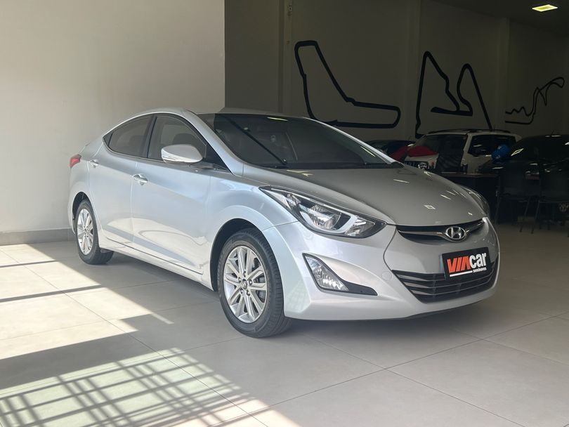 Hyundai Elantra GLS 2.0 16V Flex Aut.