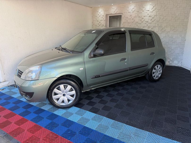 Renault Clio Authentique Hi-Flex 1.0 16V 5p