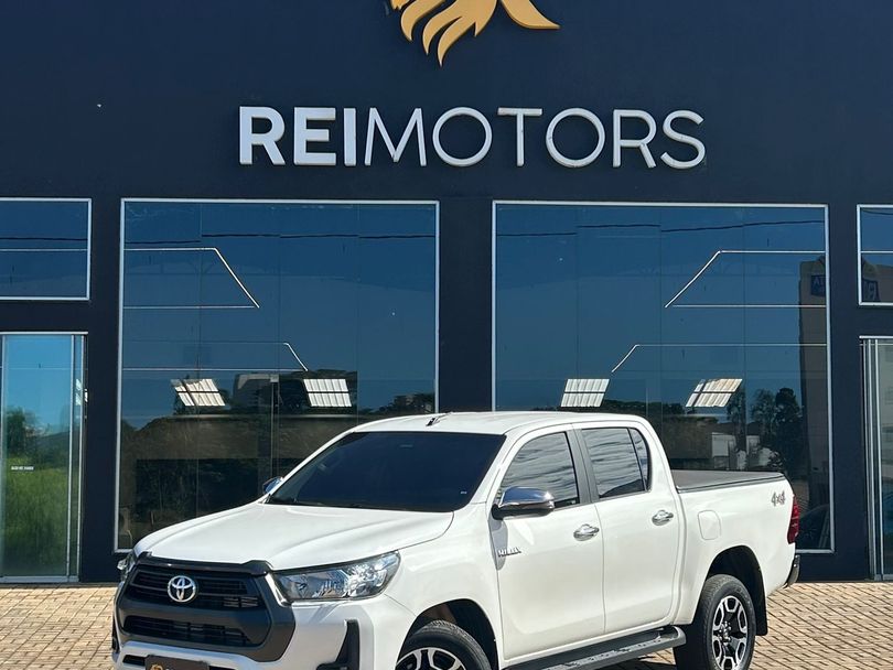 Toyota Hilux CD 4x4 2.8 Diesel Mec.