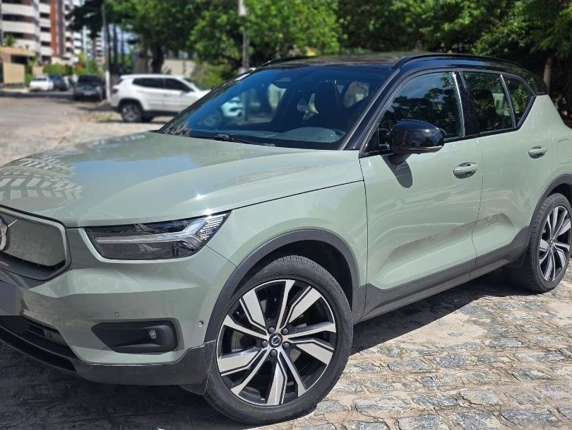 Volvo XC 40 Pure (Elétrico)