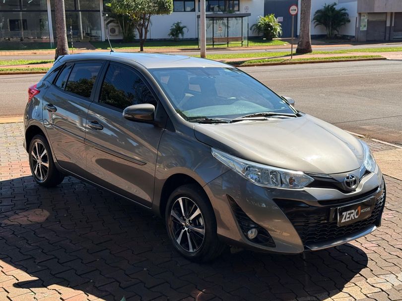 Toyota YARIS XS Connect 1.5 Flex 16V 5p Aut.