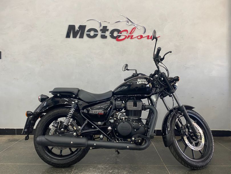 Royal Enfield Meteor 350 Fireball 