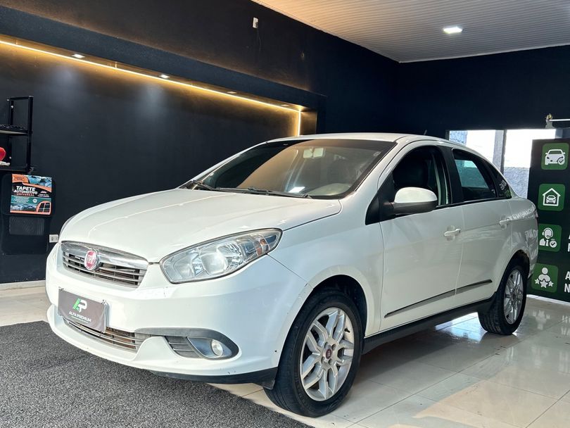 Fiat Grand Siena ESSENCE Dual. 1.6 Flex 16V