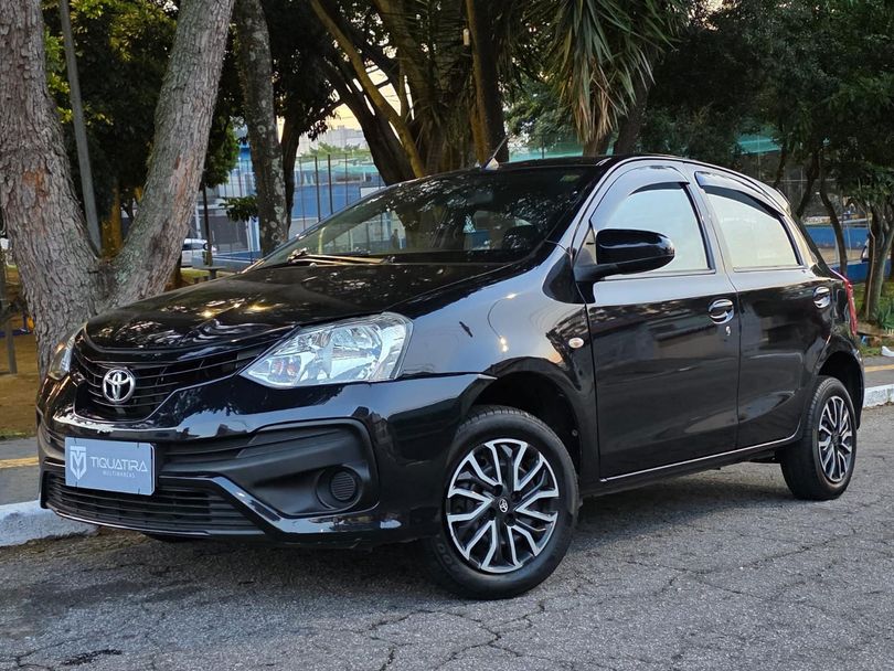 Toyota ETIOS XS 1.5 Flex 16V 5p Mec.