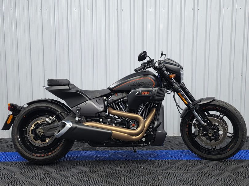 Harley SOFTAIL FXDR