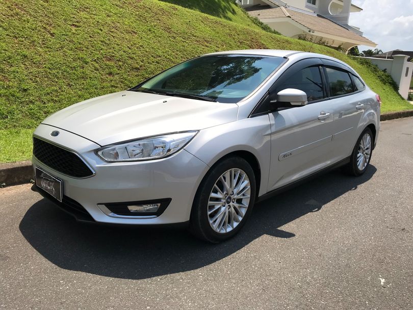 Ford Focus 2.0 16V/SE/SE Plus Flex 5p Aut.