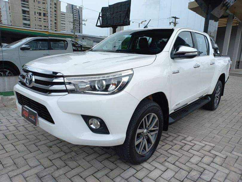 Toyota Hilux CD SRX 4x4 2.8 TDI 16V Diesel Aut.