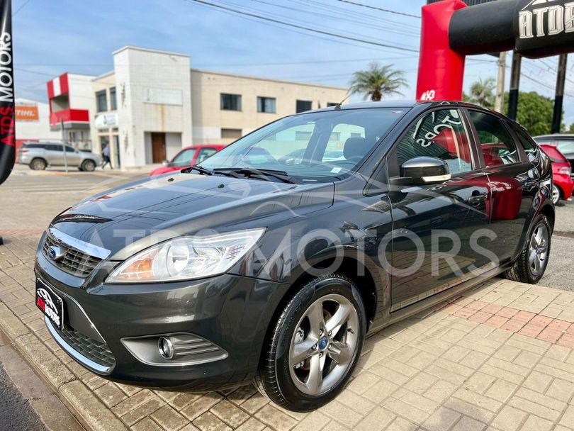Ford Focus 1.6 S/SE/SE Plus Flex 8V/16V  5p