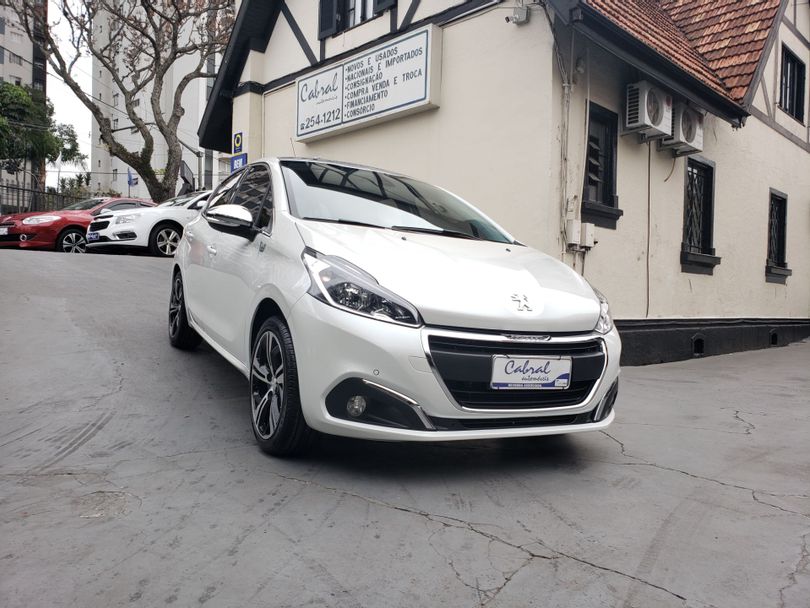 Peugeot 208 URBANTECH1.6 Flex 16V 5p Aut.