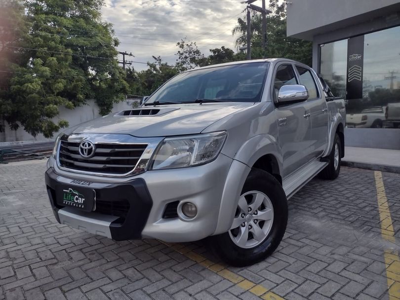 Toyota Hilux CD SRV D4-D 4x4 3.0 TDI Diesel Aut